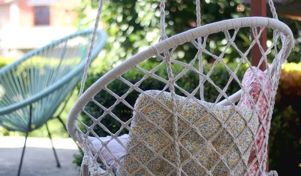 7 Best Macrame Hanging Chairs